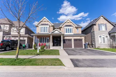 Detached in Brampton