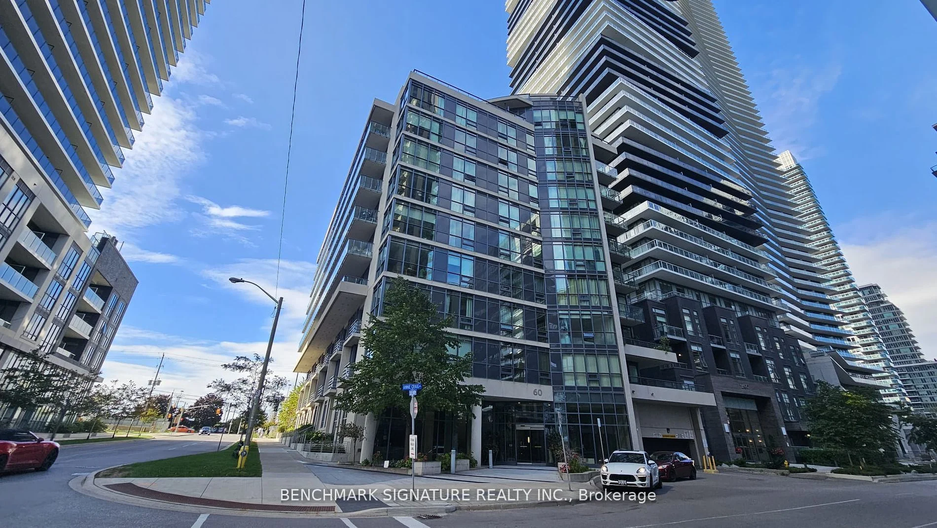 60 Annie Craig Drive 407, Toronto W06, On M8v 0c5