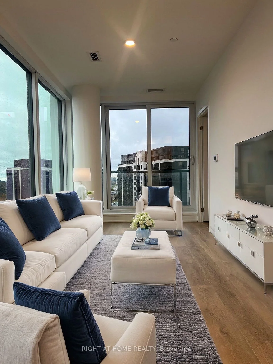 1100 Sheppard Avenue W 1508, Toronto W05, On M3j 0h1