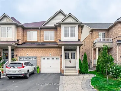 Semi-Detached in Brampton