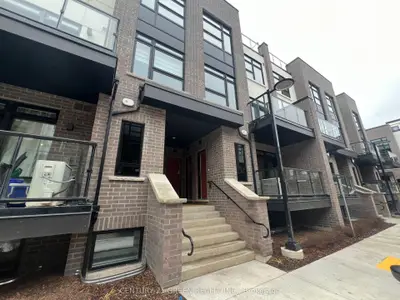 Condo Townhouse in Milton