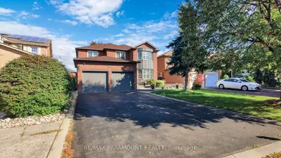 Detached in Mississauga