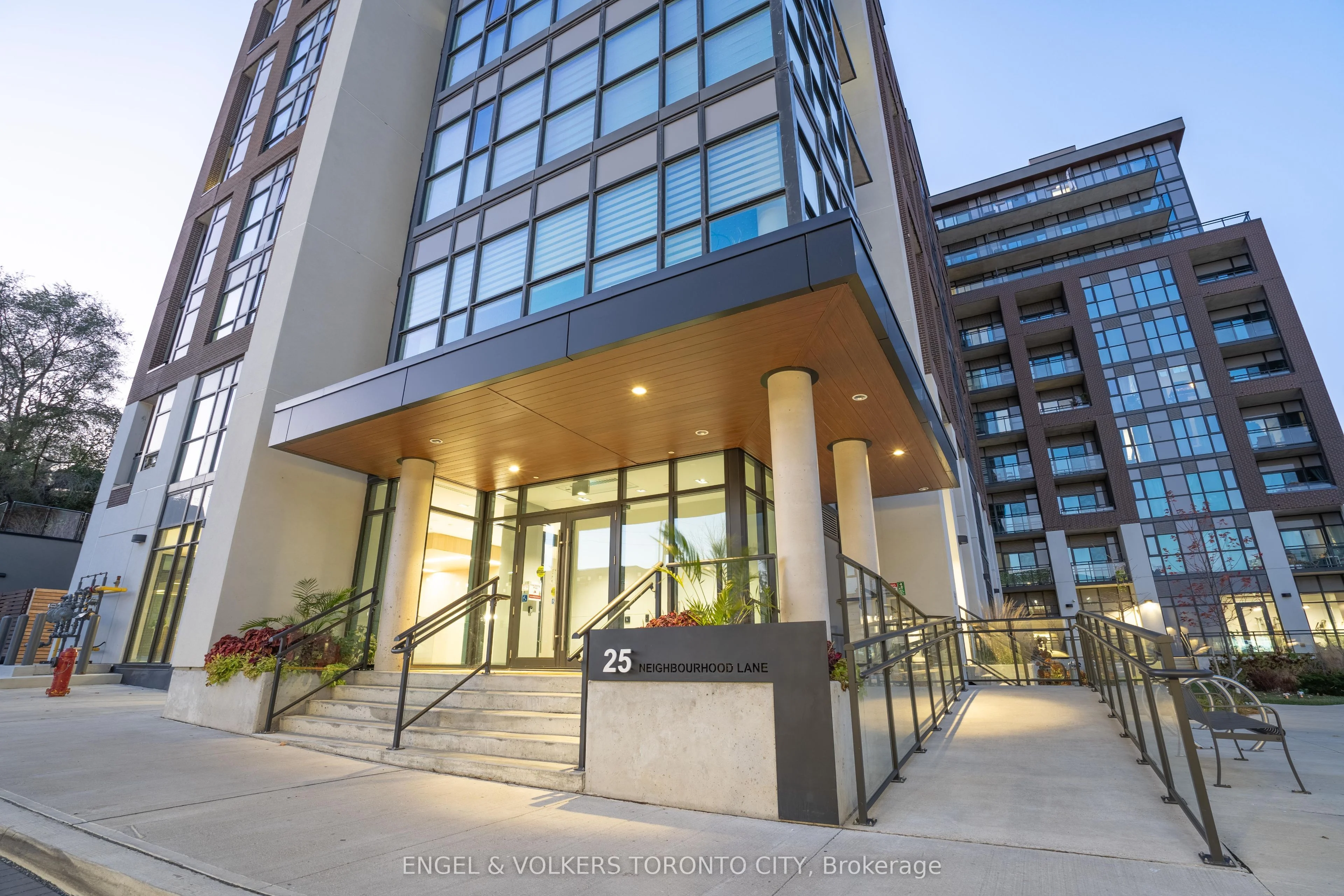 Condo Apartment in Toronto