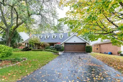 241 Beechfield Road, Oakville, On L6j 5h9