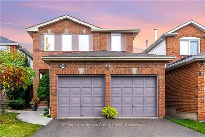 3923 Rushton Crescent, Mississauga, On L5l 4h8