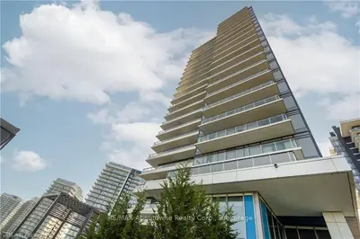 Condo Apartment in Mississauga