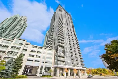 223 Webb Drive 1603, Mississauga, On L5b 0e8