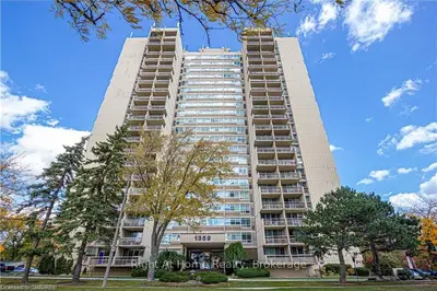 1359 White Oaks Boulevard 1103, Oakville, On L6h 2r8