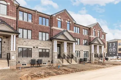 3068 Harasym Trail, Oakville, On L6m 5r2