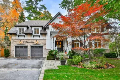 51 Holyrood Avenue, Oakville, On L6k 2v4