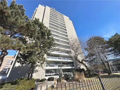 2263 Marine Drive 1702, Oakville, On L6l 5k1