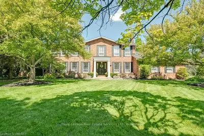 2241 Chancery Lane W, Oakville, On L6j 5z1