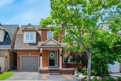 5919 Blue Spruce Avenue, Burlington, On L7l 6t3
