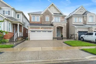 1327 Chretien Street Street, Milton, On L9e 1g4