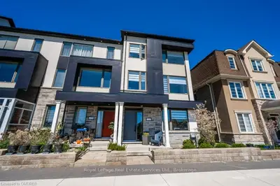 #5 3256 Charles Fay Passage, Oakville, On, L6m 1s2