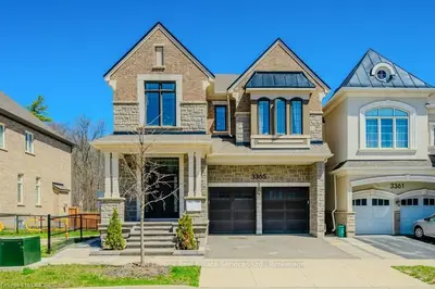 3365 Vernon Powell Drive, Oakville, On, L6h 0y3