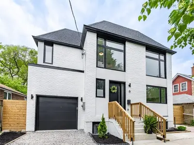 6 Twenty Fifth Street, Toronto W06, On M8v 3p3