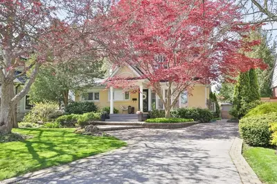1487 Briarwood Crescent, Oakville, On L6j 2s8