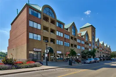 100 Bronte Road 407, Oakville, On L6l 6l5