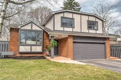 3121 RIVERVIEW Street, Oakville, ON L6L 5J6