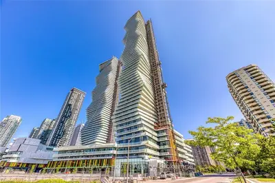Condo Apartment in Mississauga