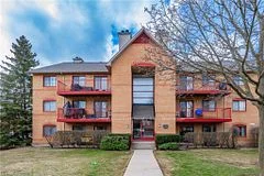 1508 Pilgrims Way 812, Oakville, On L6m 3h1