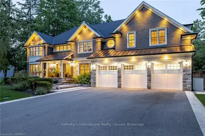177 Gloucester Avenue, Oakville, On L6j 3w3