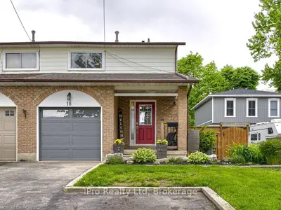 18 Court Street N, Milton, On L9t 2s1