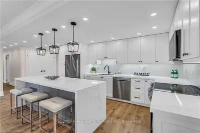 2185 Marine Drive 1204, Oakville, On L6l 5l6