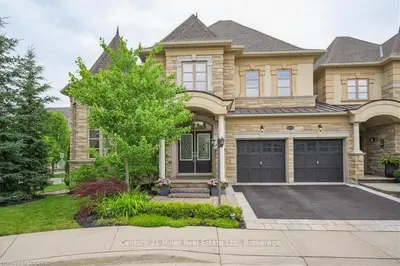 2447 Chateau, Oakville, On, L6m 0s1