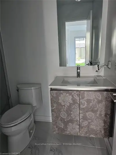 407 Dundas Street 152, Oakville, On L6m 4p9