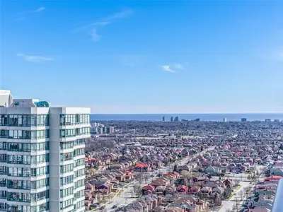 3975 Grand Park Drive 2310, Mississauga, On L5b 0k4