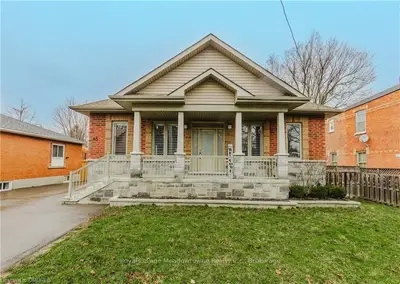 65 Bower Street, Halton Hills, On L7j 1e4