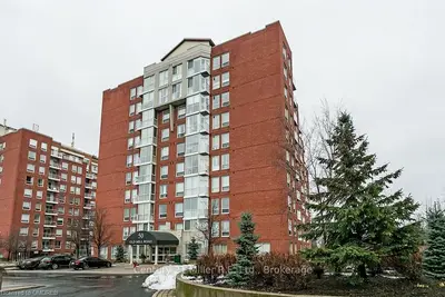 50 Old Mill Road 408, Oakville, On L6j 7w1