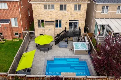 22 Oasis Trail, Halton Hills, On, L7g 0k3