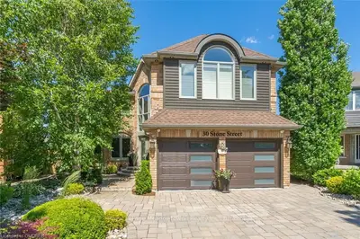 30 Stone Street, Halton Hills, On L7g 5w6