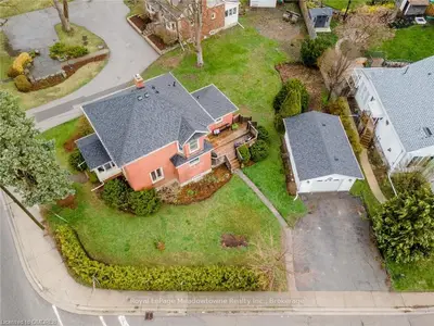 77 Guelph Street, Halton Hills, On L7g 3z8