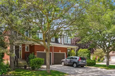Semi-Detached in Oakville