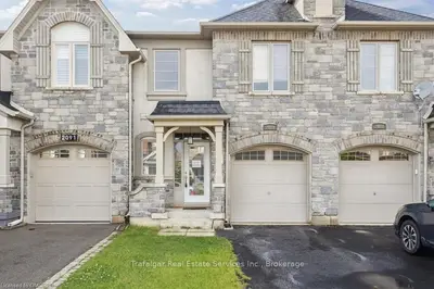 2089 Tovell Drive, Oakville, On L6m 0c4