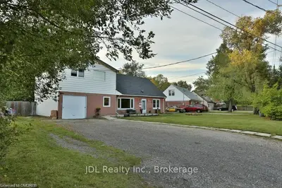 2055 Leighland Road Upper, Burlington, On L7r 3s9