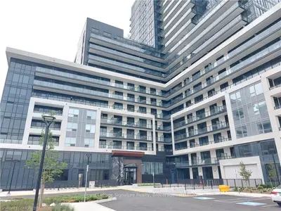 Condo Apartment in Oakville