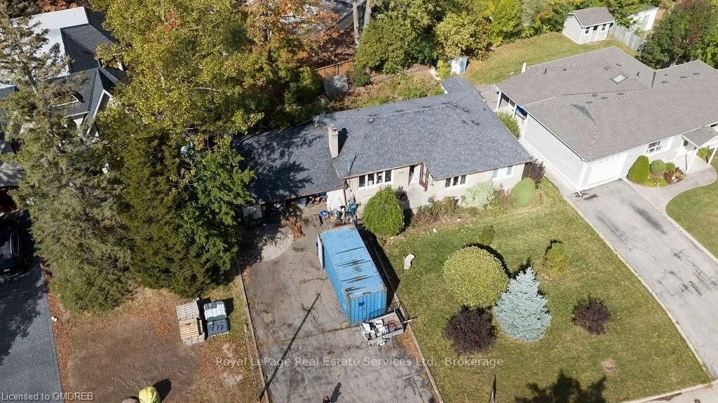 511 Pineland Avenue, Oakville, On L6k 1z9