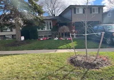 2379 Ventura Drive, Oakville, On L6l 2h5