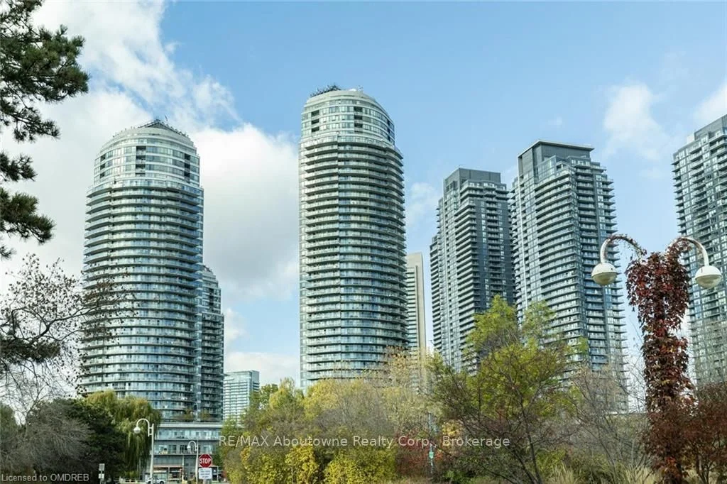 2230 Lake Shore Boulevard W 4001, Toronto W06, On M8v 0b2