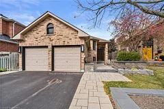 14 MCCULLOUGH Crescent, Halton Hills, ON L7G 5N5