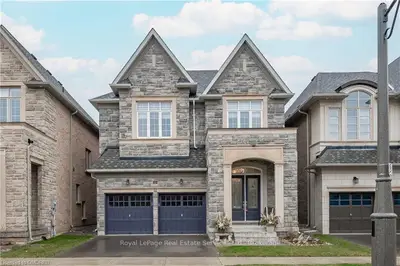 3048 Parsonage Crescent, Oakville, On, L6h 0t7