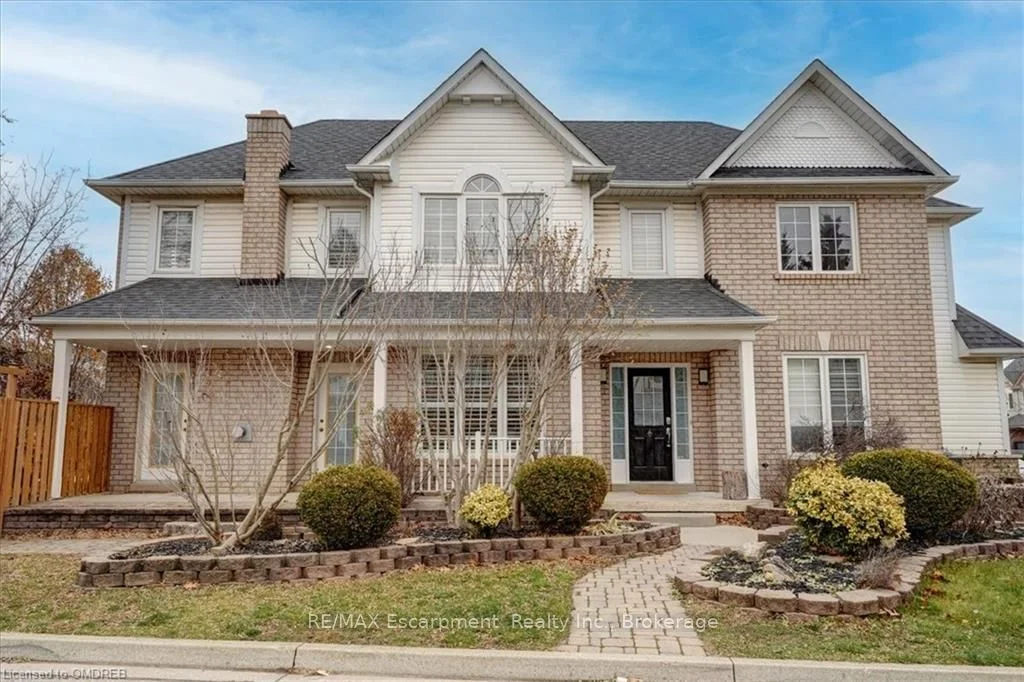 5177 BLUE SPRUCE Avenue, Burlington, ON L7L 6J5