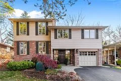 482 Anthony Drive, Oakville, On L6j 2k5