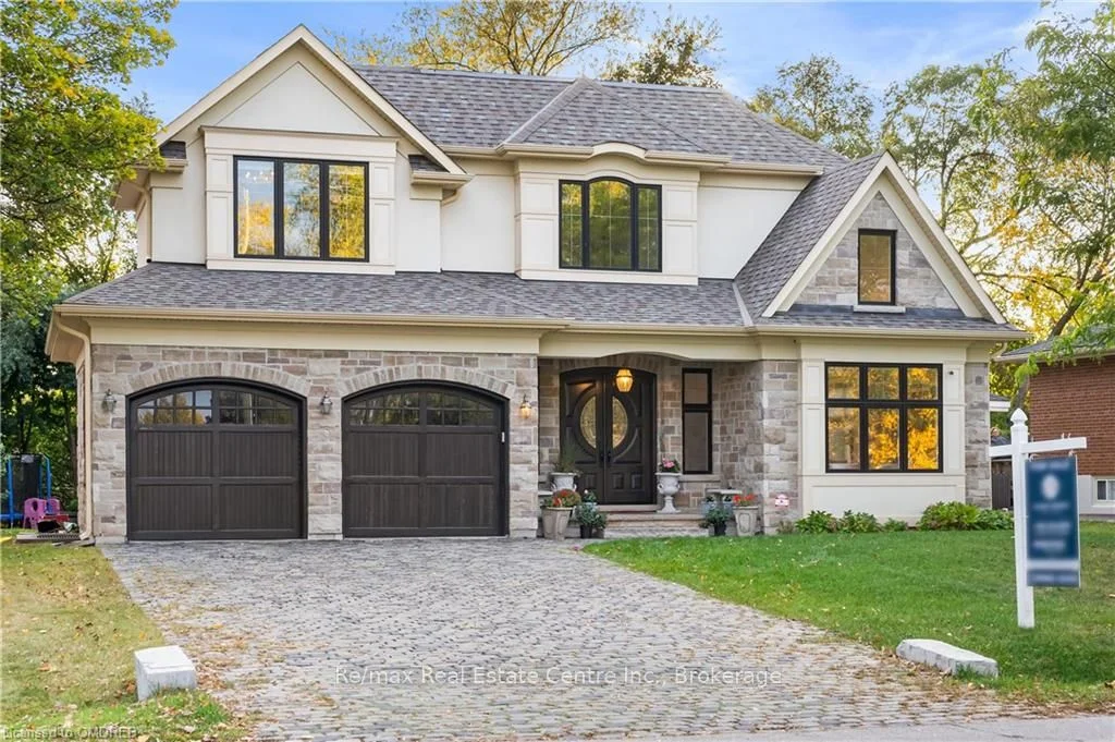 2100 Seabrook Drive, Oakville, On L6l 2t9