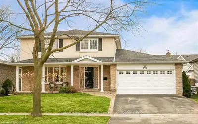270 Sunset Drive, Oakville, On L6l 3m4